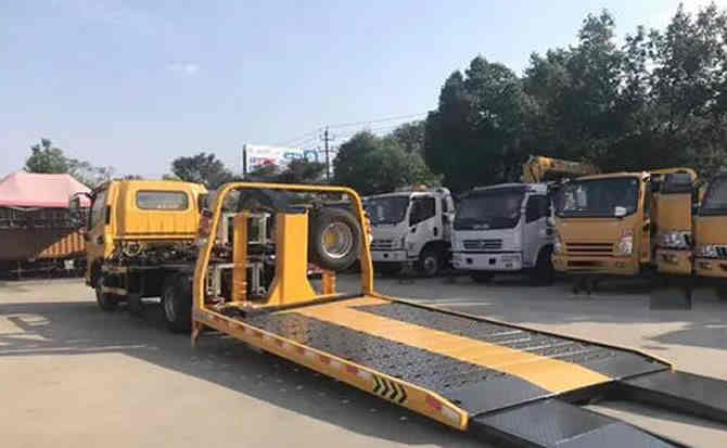 冠县汽车中途维修案例